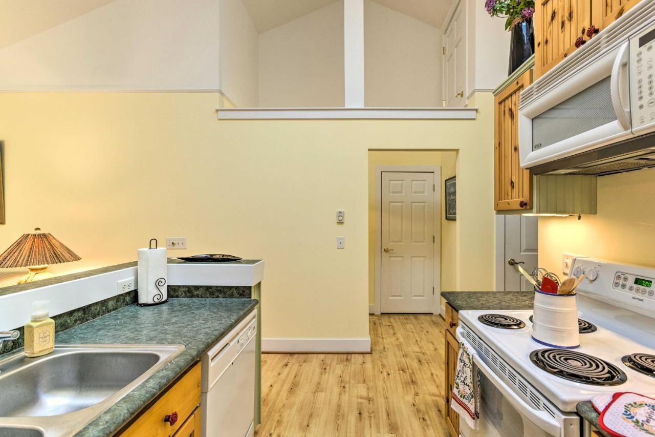 Charming Retreat Near Downtown Frankfort And Beaches Екстер'єр фото